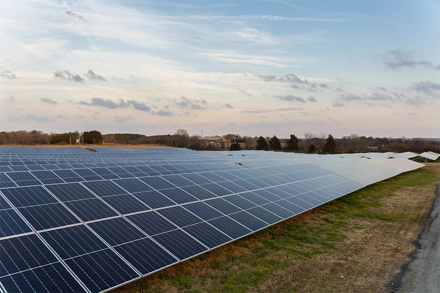 米国ブライターフューチャー太陽光発電所が商業運転を開始