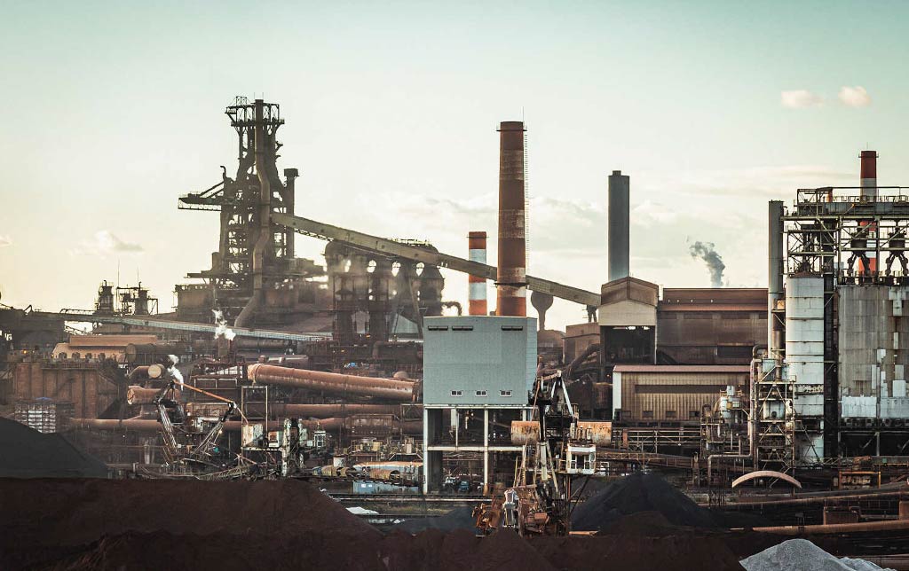 株式会社神戸製鋼所の加古川製鉄所（提供：株式会社神戸製鋼所）